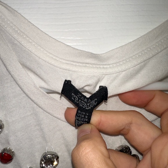 T-shirt with gems - Picture 2 of 2